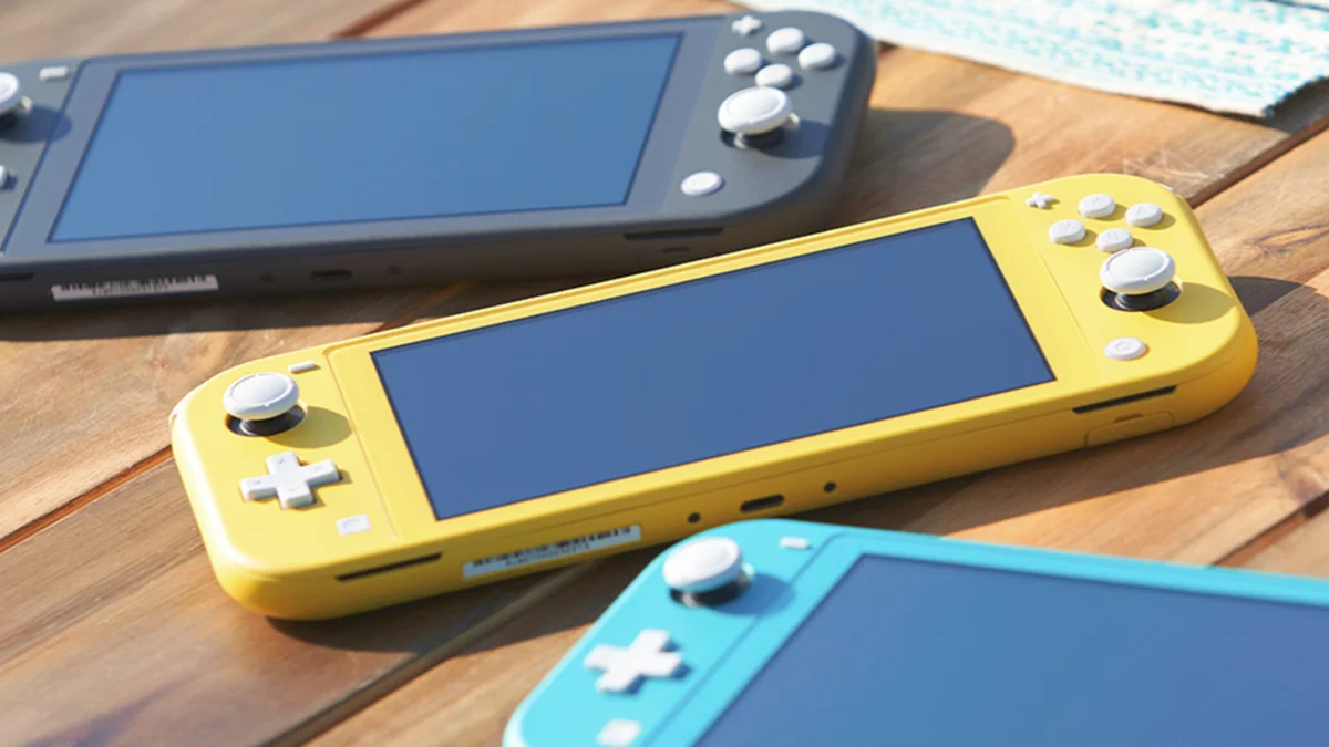 Japan Polled Over Nintendo Switch Lite Interest