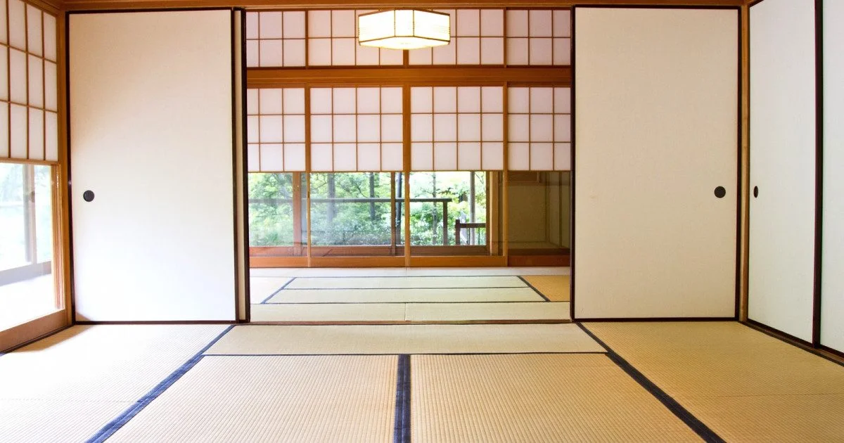 Tatami etiquette: Why you should never step on the threshold of a washitsu Japanese room