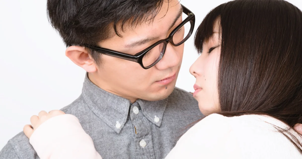 When do Japanese women have their first kiss? Survey finds gap between different parts of Japan