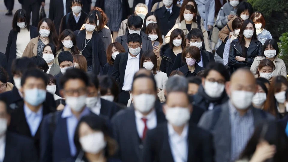 Japanese customs: a guide in brave new coronavirus world?