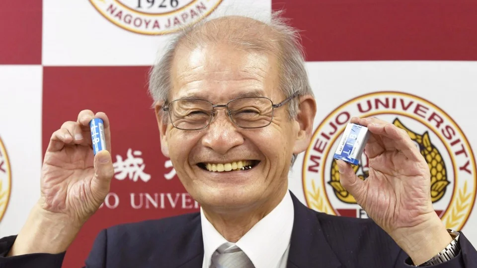 Nobel laureate Yoshino craves more research discoveries