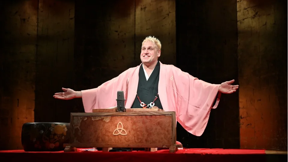 Canadian rakugo storyteller keeps dream alive in NYC