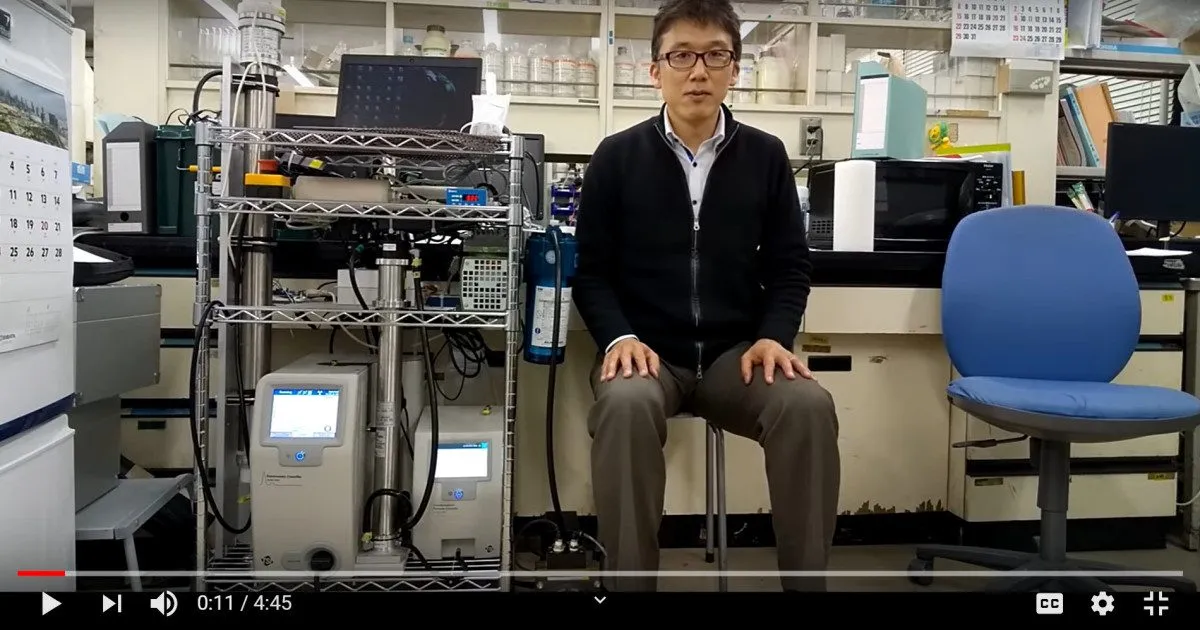 Japanese chemistry professor shows why three kinds of masks could be effective against the virus