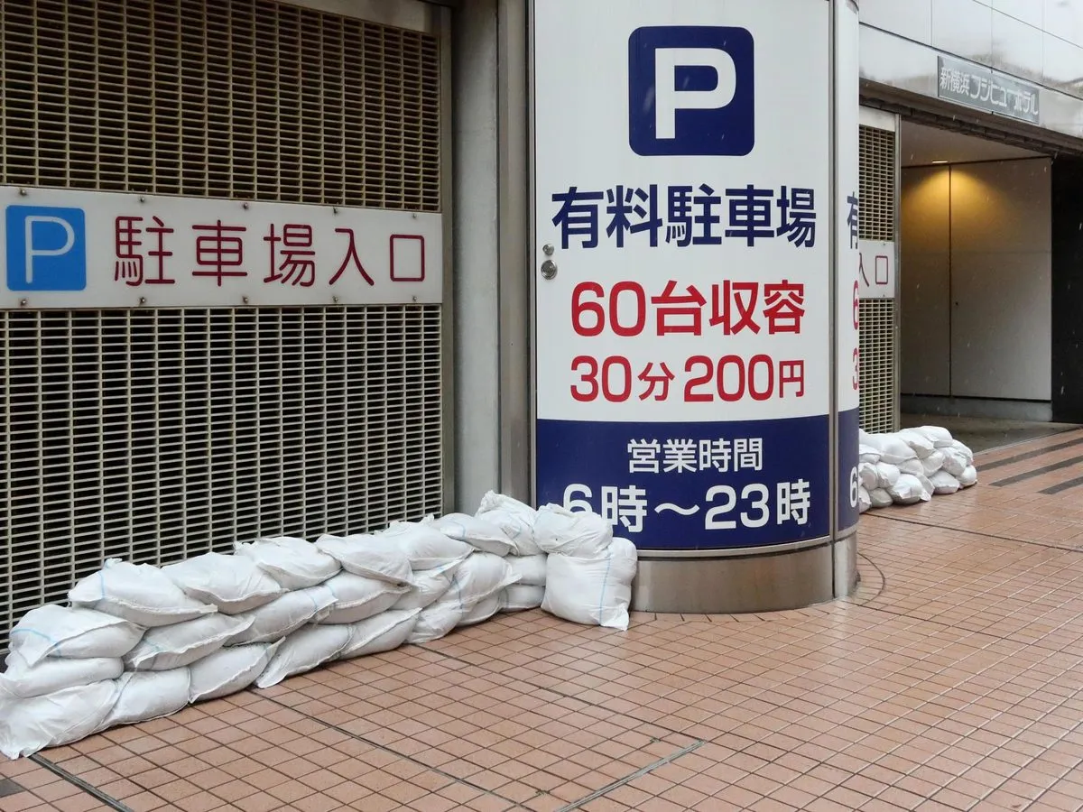 Typhoon Hagibis latest: First fatality reported as super storm edges closer to Japan
