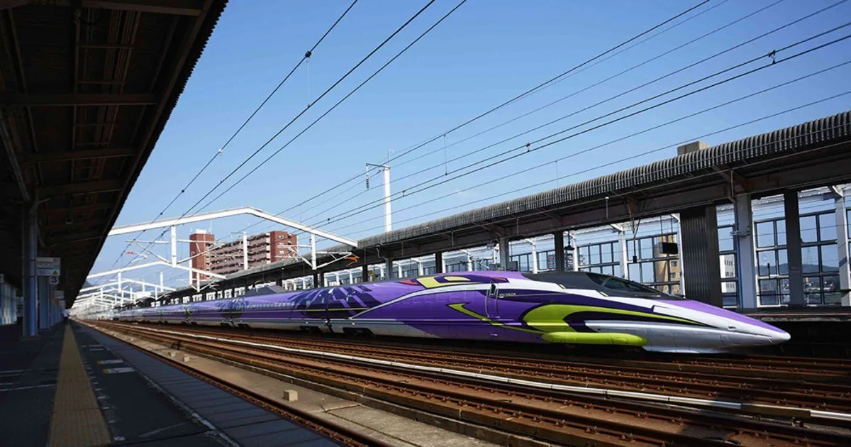 Experience a Life-Size Entry Plug Cockpit in the Eva Shinkansen